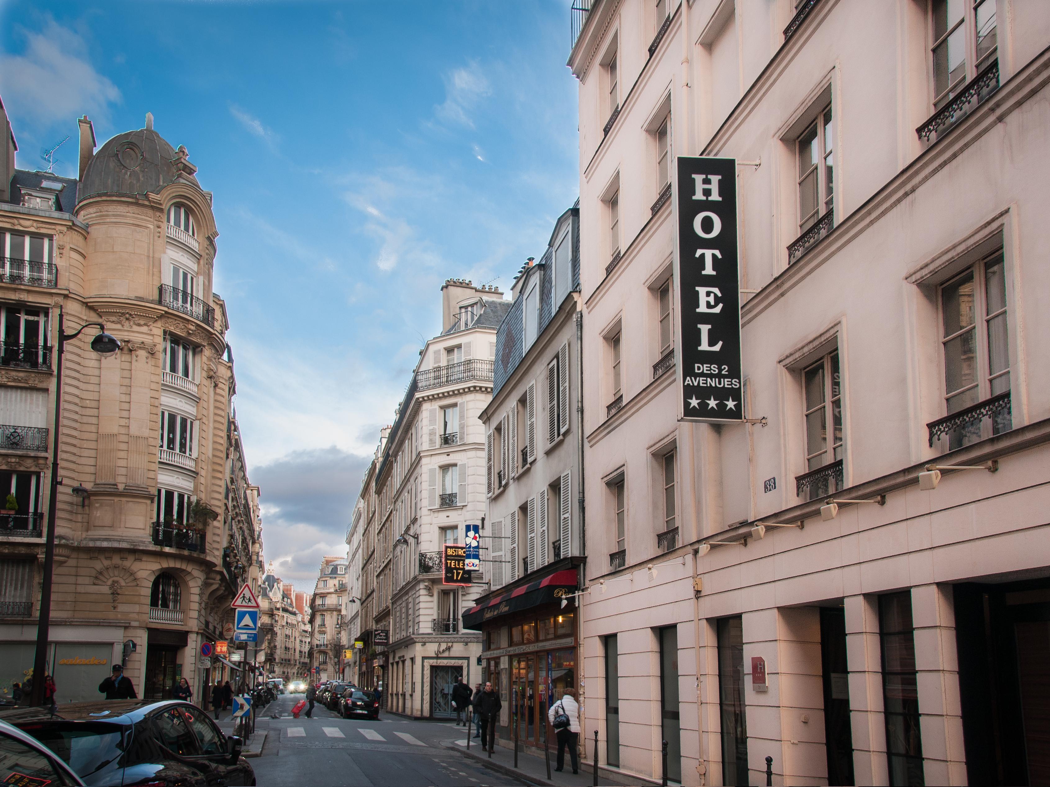 Hotel Des Deux Avenues Paris Luaran gambar